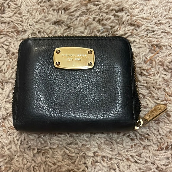 Very good condition Michael kors wallet